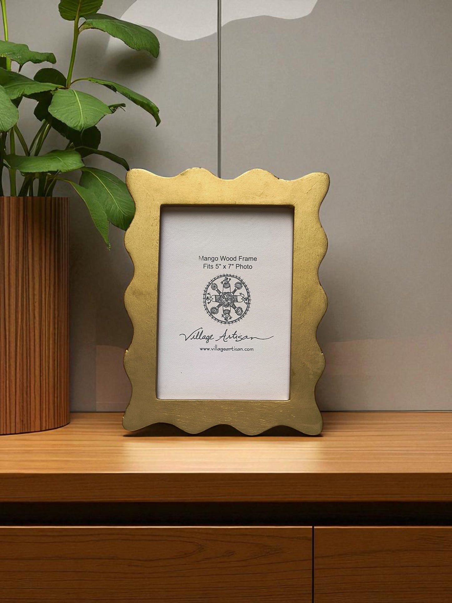Wave Photo Frame