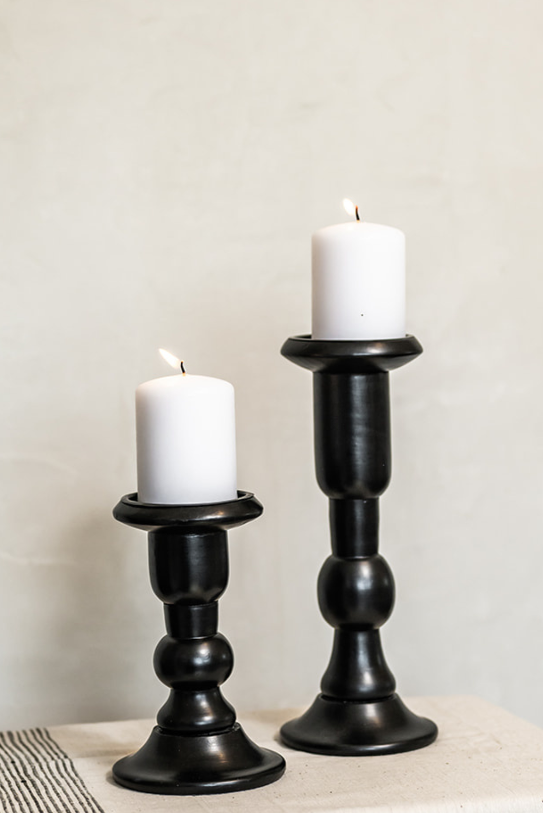 Wren Candle Stand (Black)