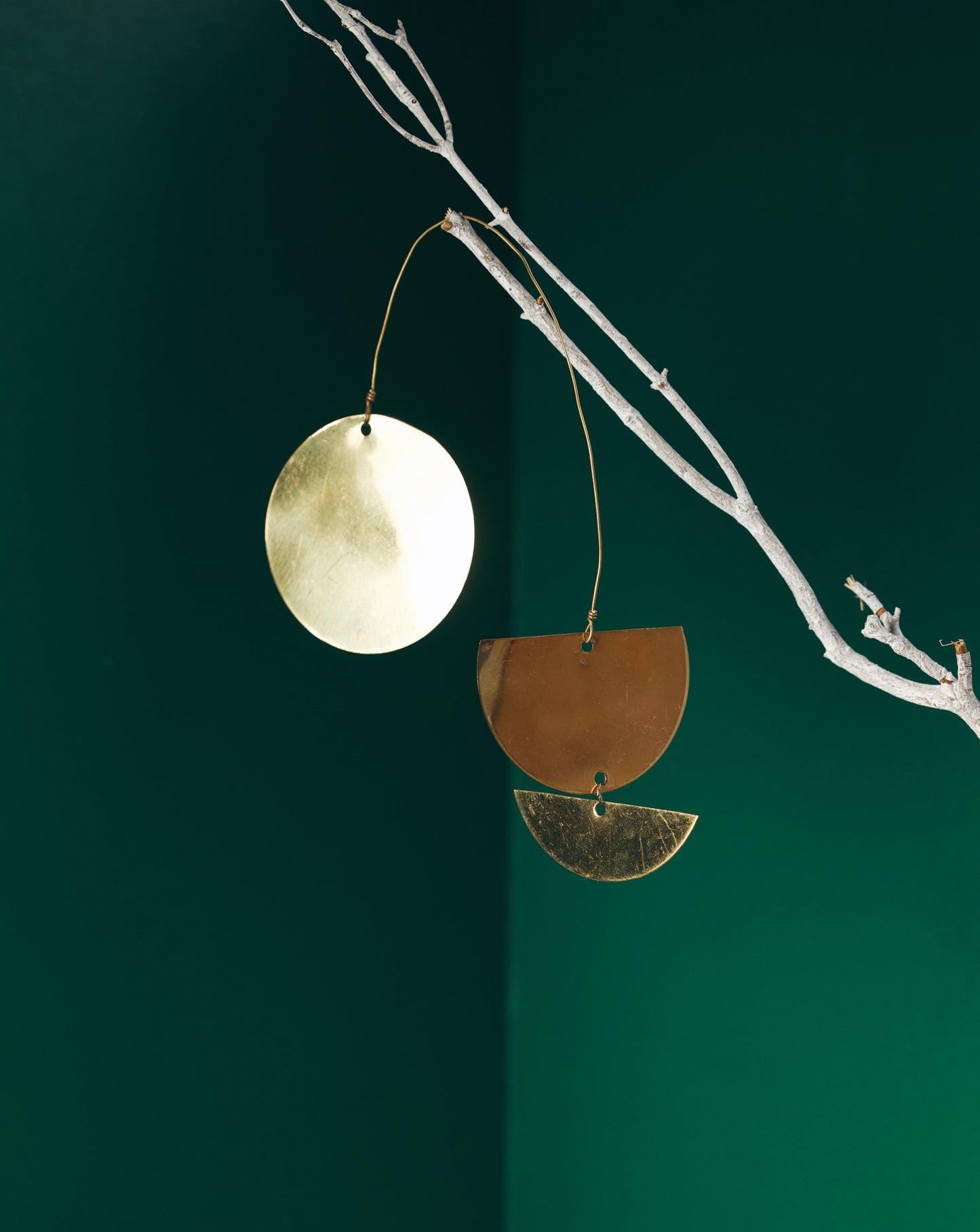 Linger Brass Ornaments